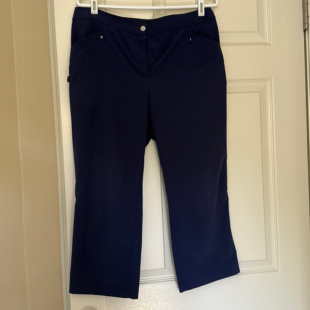 Chicos Zenergy golf pants. Chicos size 1